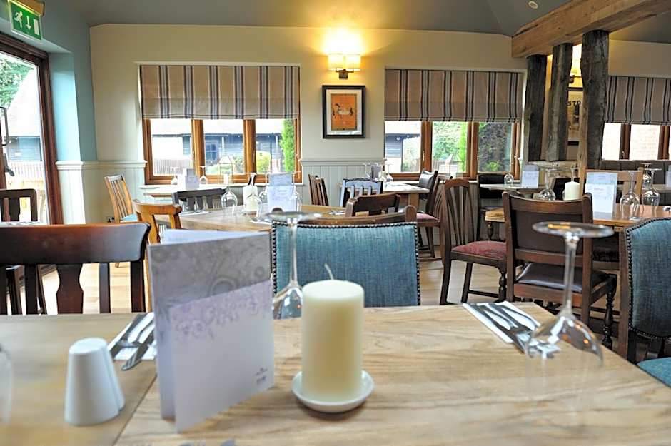 White Hart by Chef & Brewer Collection