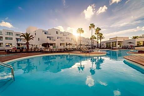 Apartamentos Galeon Playa