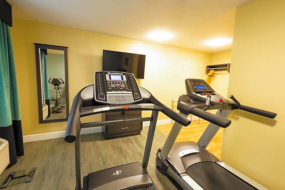 Hawthorn Extended Stay by Wyndham Saint Robert