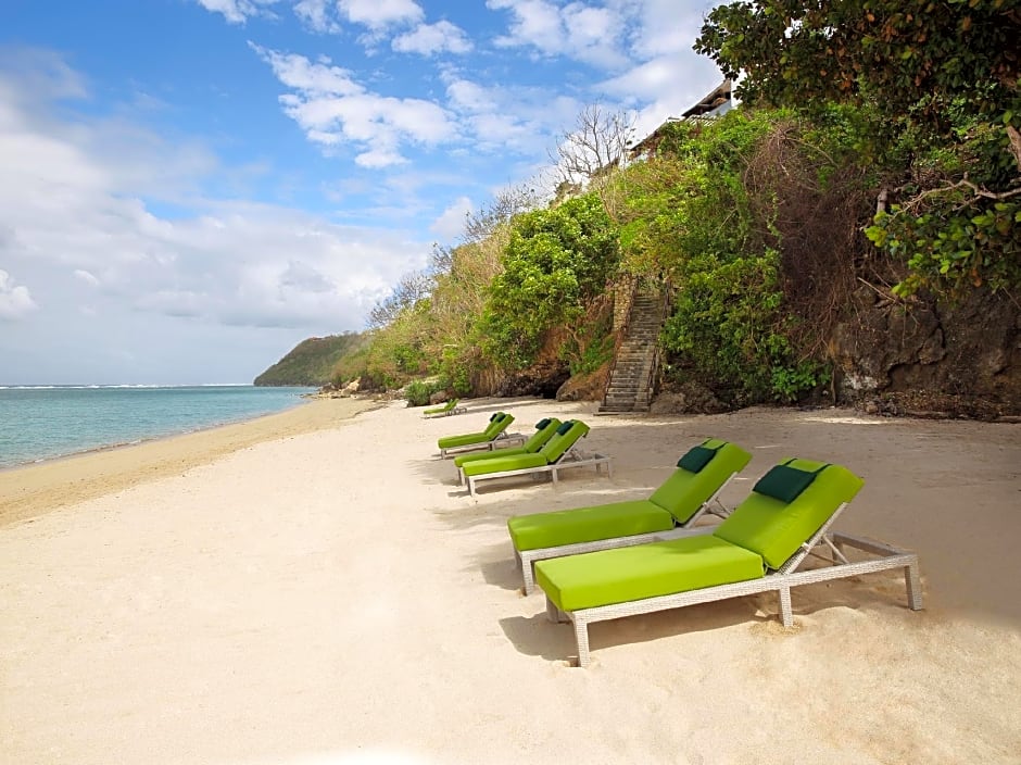 Samabe Bali Suites & Villas