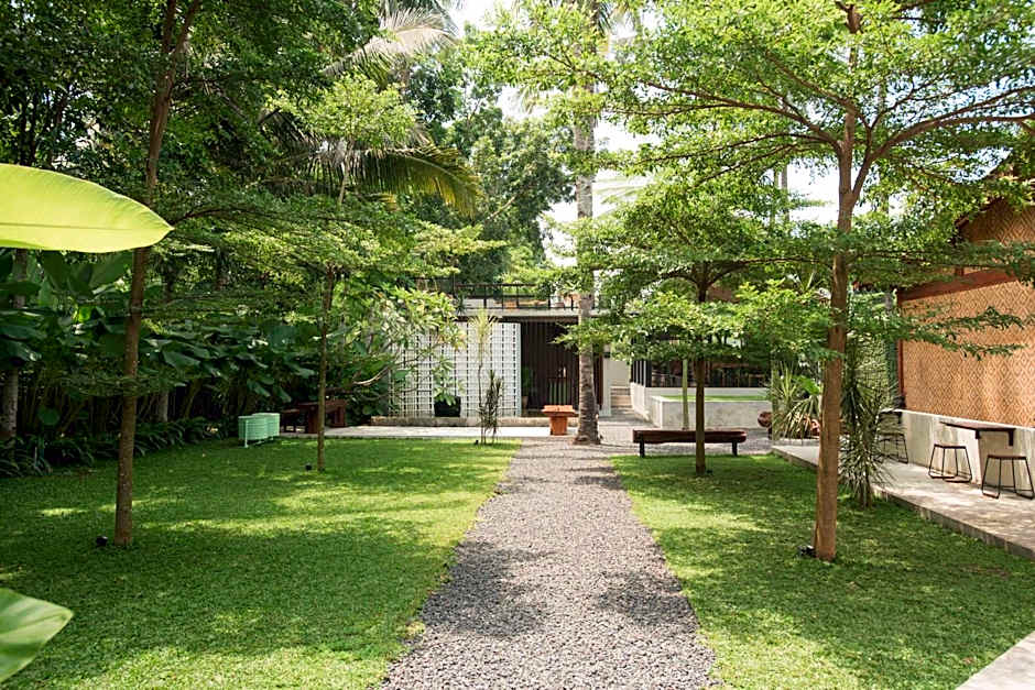 LAYANA FARMSTAY