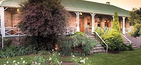 Shamrock Arms Guest Lodge