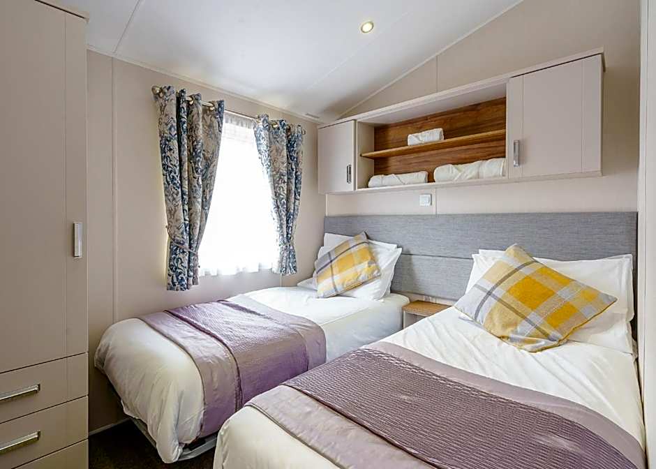 Calthwaite Hall Lodges