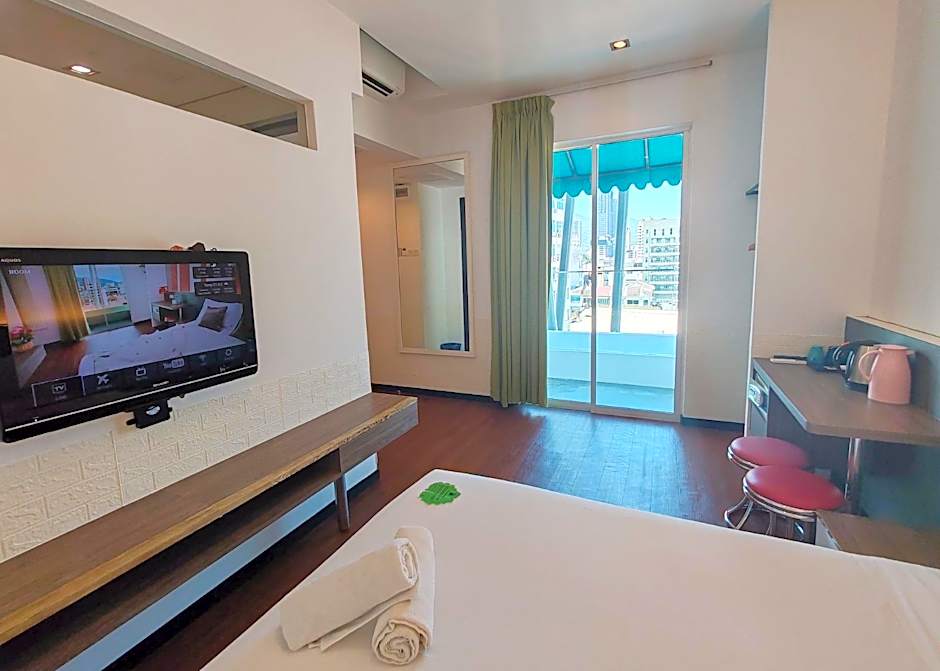 YAN Hotel