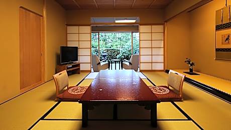 Wooden style room with terrace “Sesshu” (45 square meters)