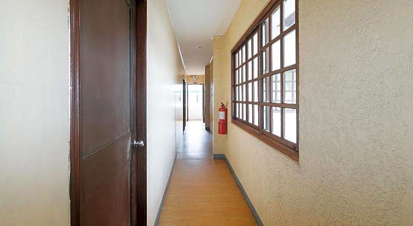 Capital O 740 Bliss Hotel Dau