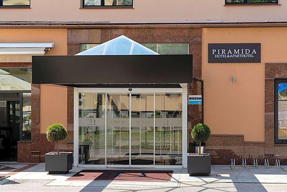 Hotel Piramida