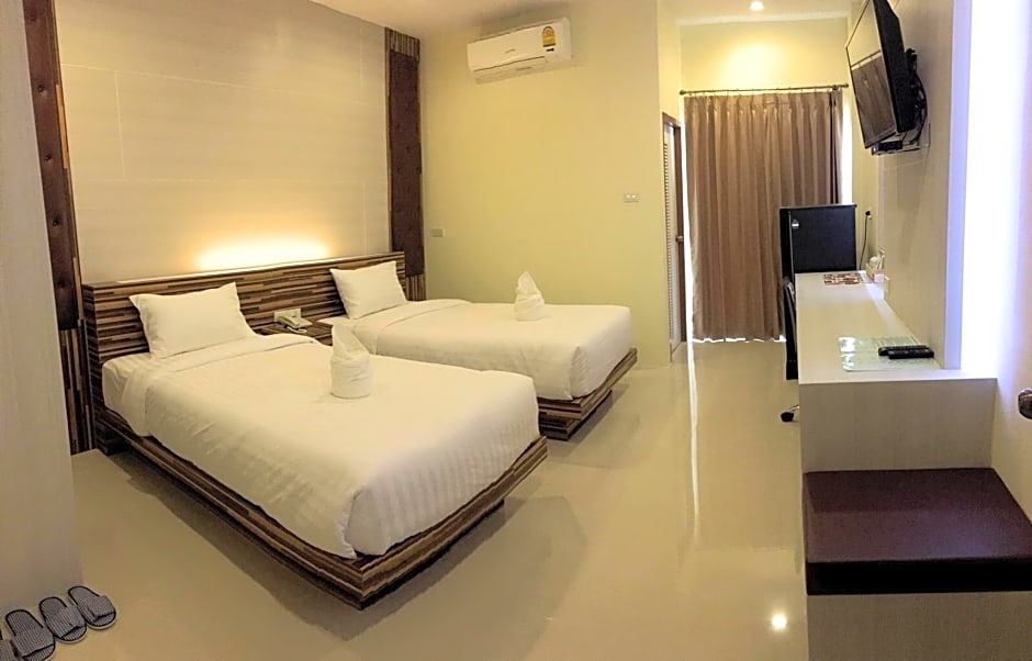 Chansuda Lake View Hotel