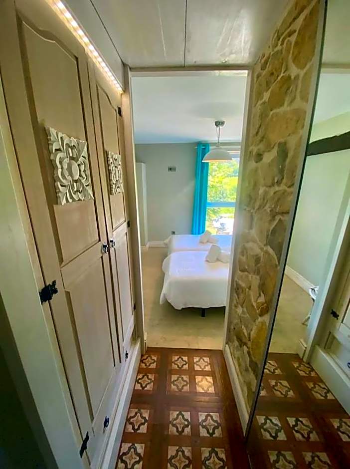 Olas y flores silvestres 2