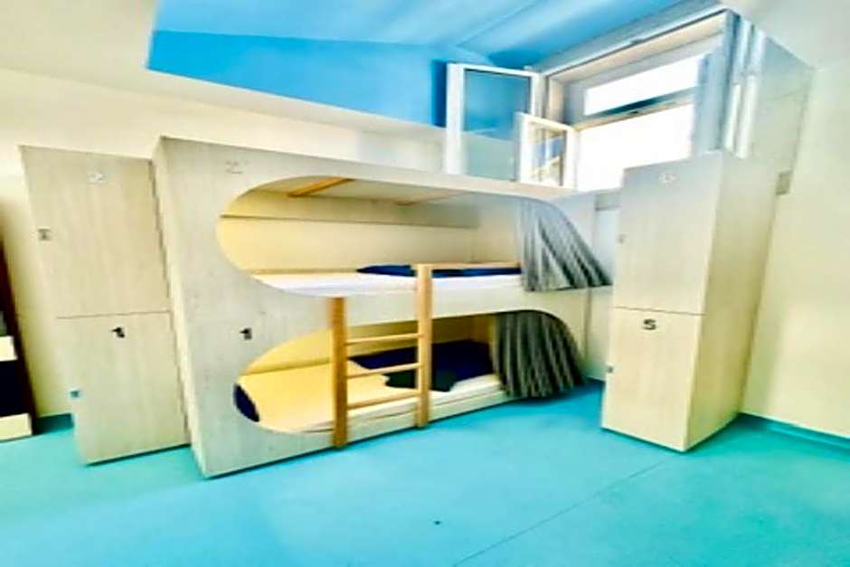 Fantasy Hostel Porto