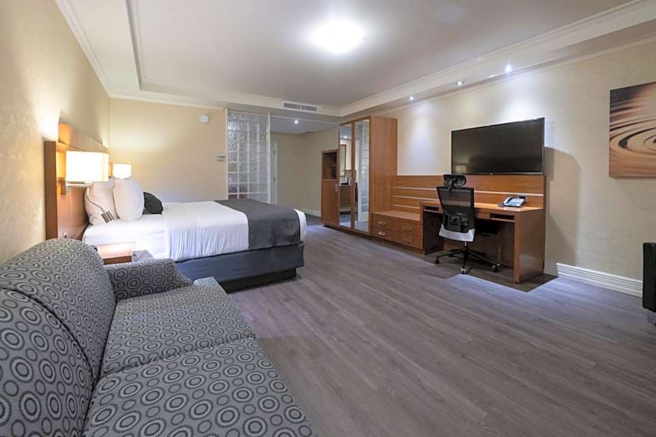 Hotel & Suites Le Dauphin Drummondville