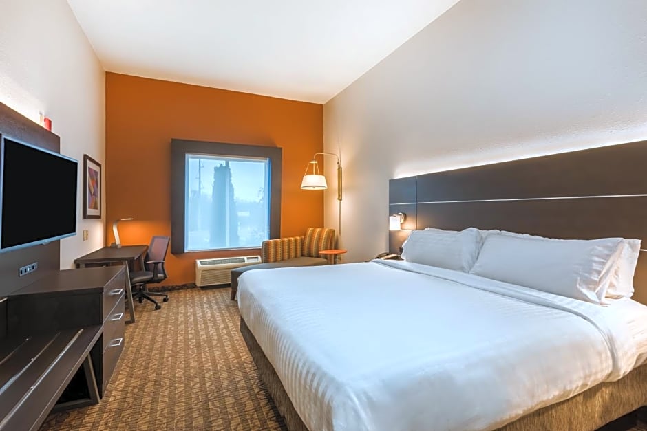 Holiday Inn Express & Suites Bremen GA by IHG