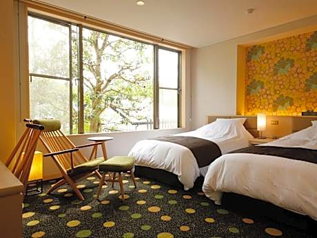 Twin Room with Shared Bathroom