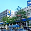 Tripletreesvillage