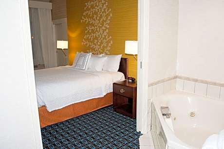 1 Bedroom Suite, 1 King