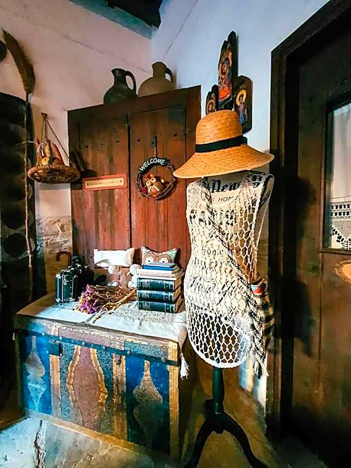 Stratos ArtDeco House