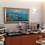 Hotel Tolo