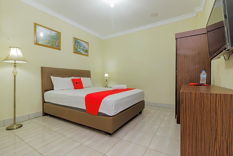 RedDoorz @ Malalayang 2 Manado