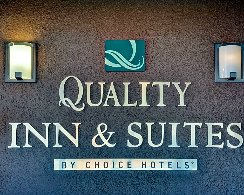Quality Inn & Suites Hot Springs-Lake Hamilton