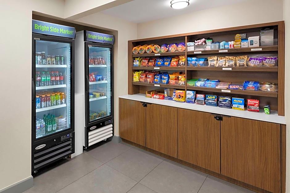 La Quinta Inn & Suites by Wyndham Houston Stafford Sugarland