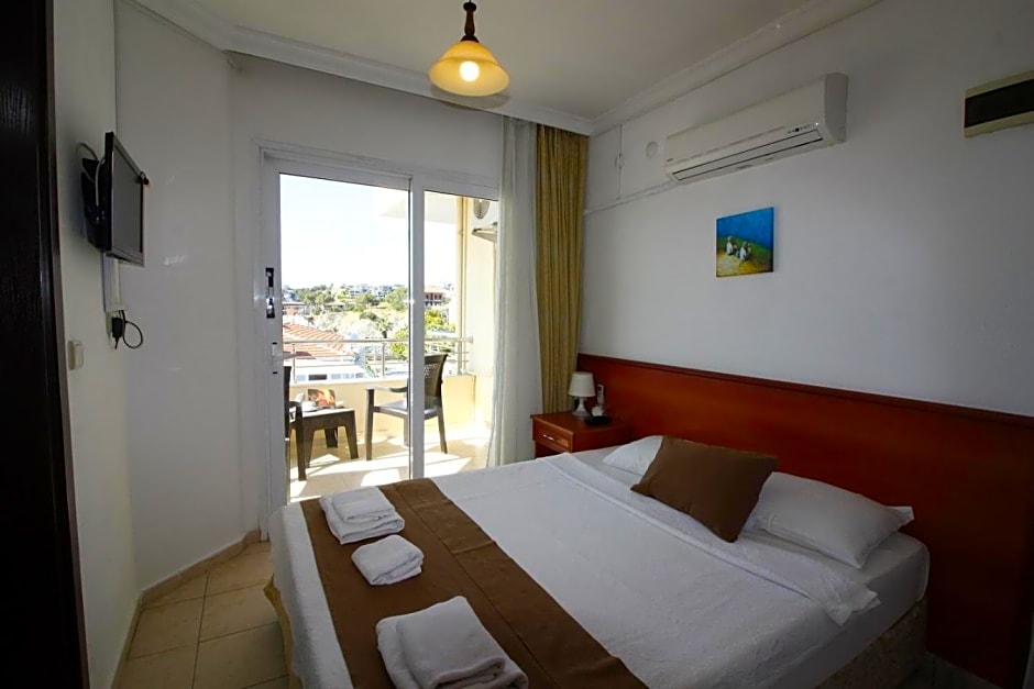 Bonapart Hotel
