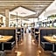 Sandman Hotel Calgary Airport