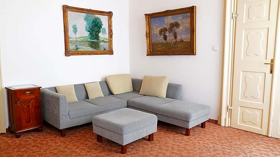 Hotel U Zlateho jelena