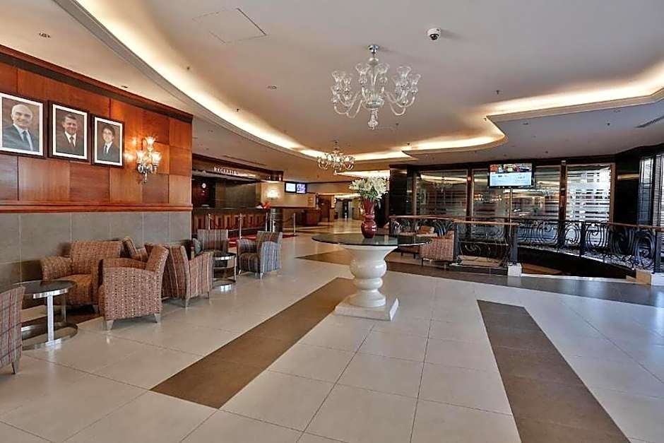 Geneva Hotel