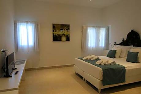 Studio with Sea View