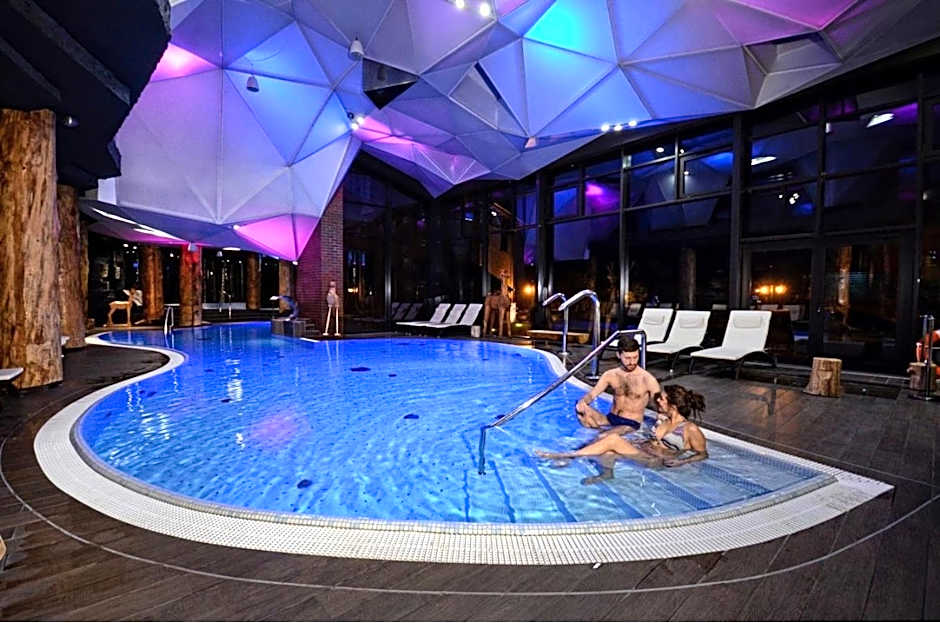 Hotel Żubrówka Spa & Wellness