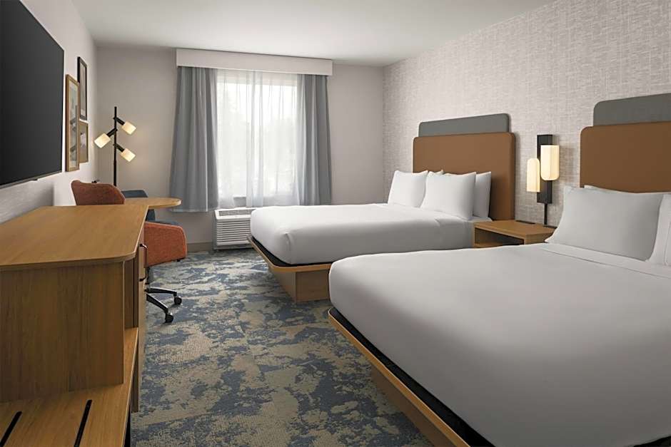 Hampton Inn & Suites Mystic