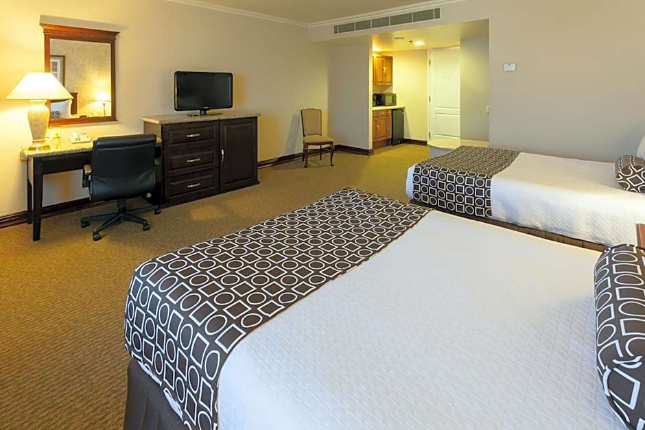 Best Western Plus Nuevo Laredo Inn & Suites