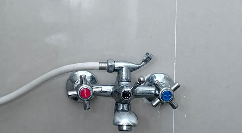 OYO 338 Guest House Omah Manahan Syariah