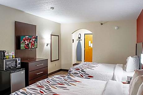 Deluxe 2 Queen Beds Smoke Free