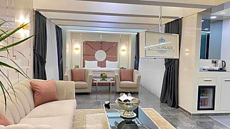 Premier King with Balcony