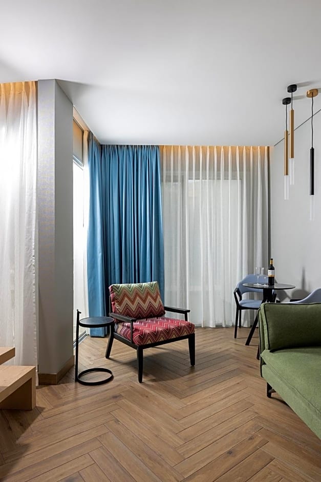 Almond Hotel - Adults only