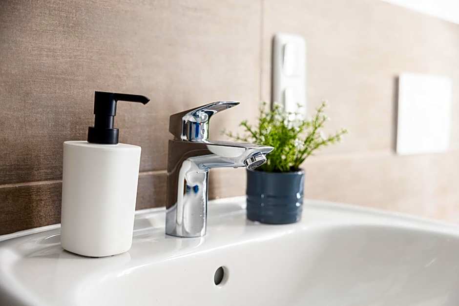 Apartments am Neuen Theater - Altstadt - Zentral - Küche - Wifi - Powered by Ko-Living