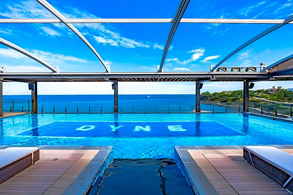 Dyne Oceano Hotel