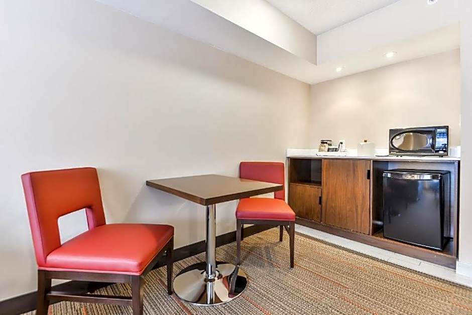 Four Points by Sheraton Barrie