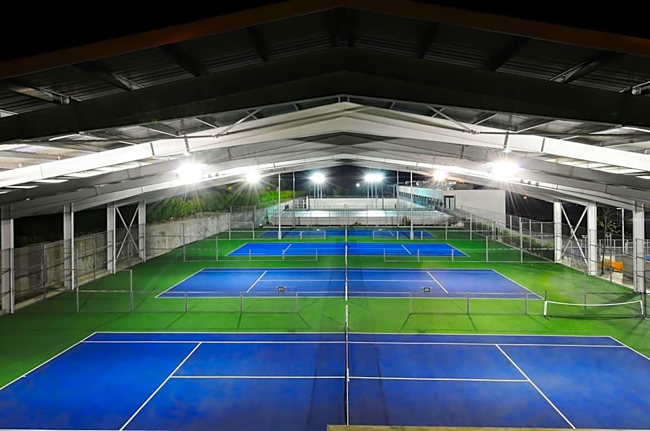 Open Village Sports Hotel & Spa Club