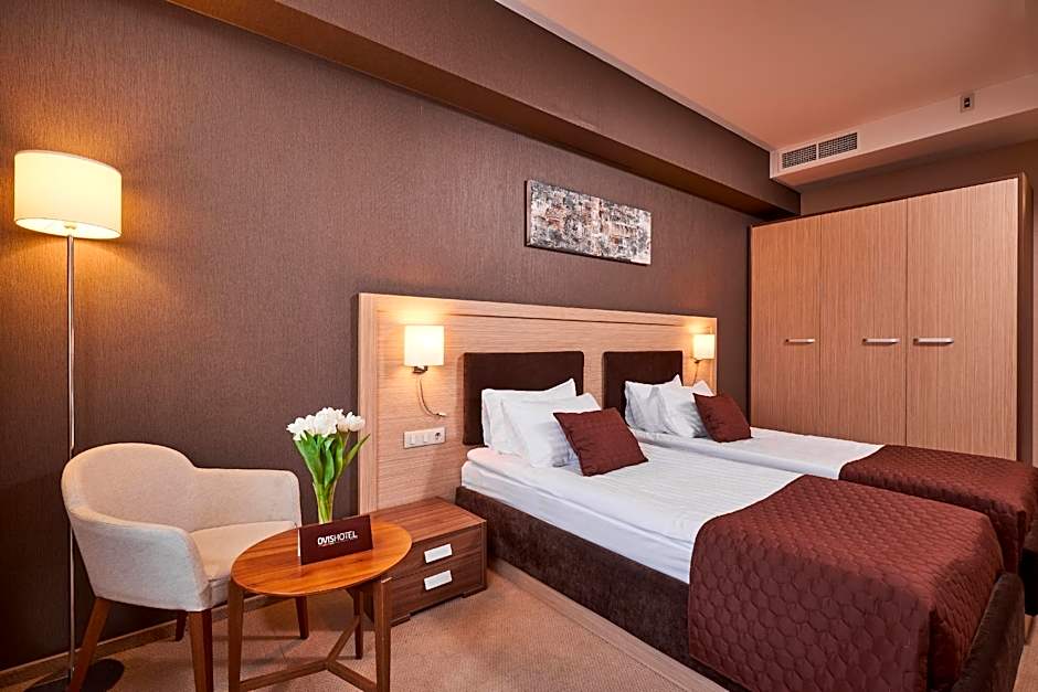 Ovis Hotel