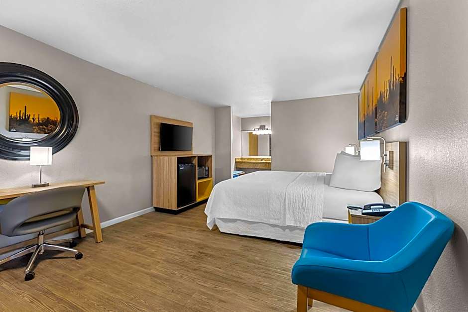 Days Inn by Wyndham Buckeye
