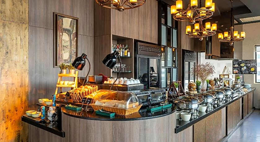 The Continent Hotel Bangkok