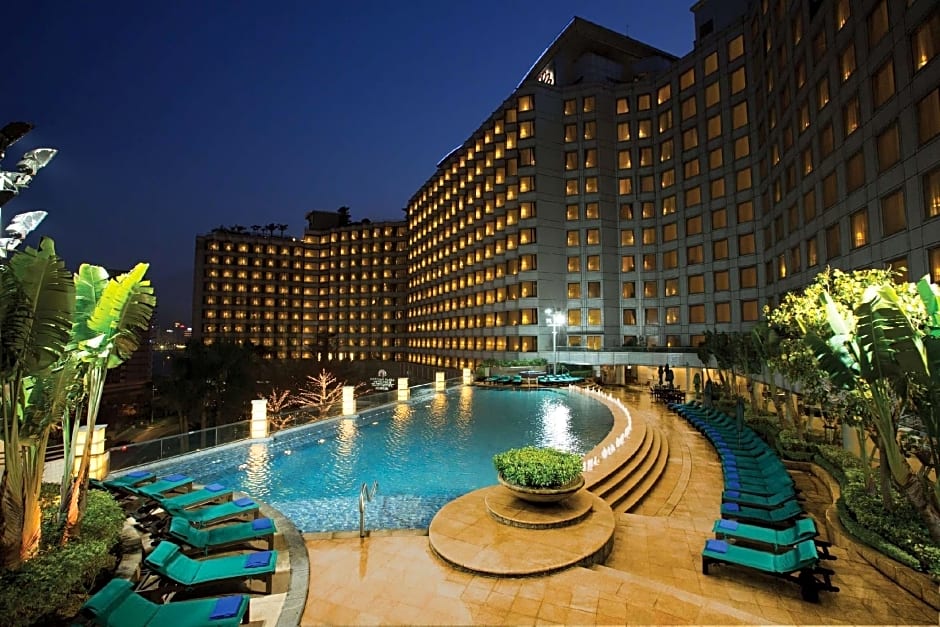 Harbour Plaza Metropolis