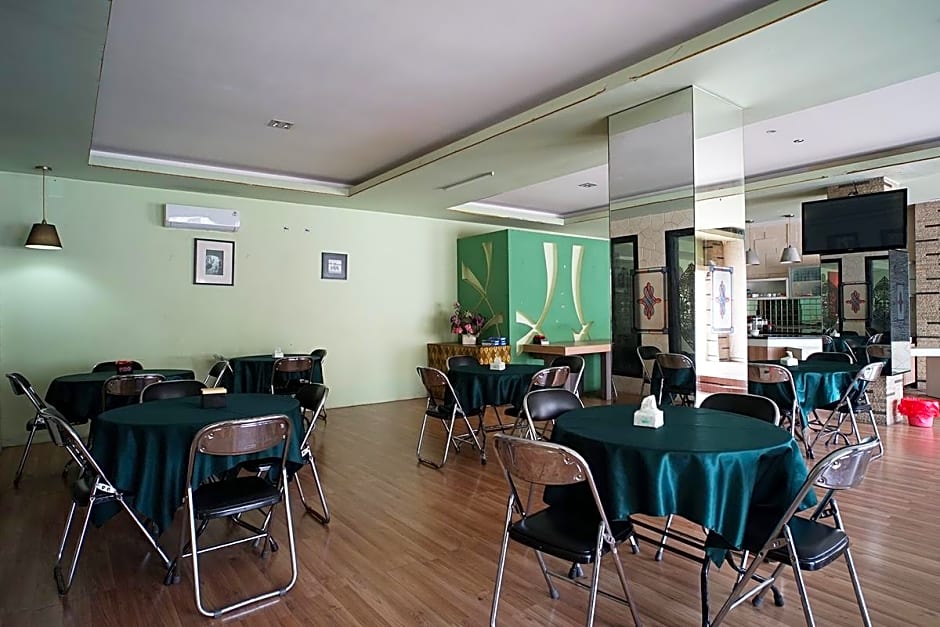 OYO 2015 Bandara Hotel Balikpapan