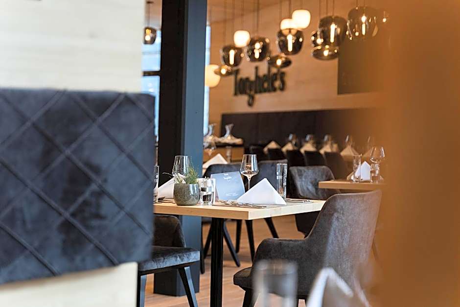 Torghele's Wald & Fluh