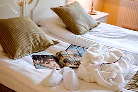 Economy Double or Twin Room