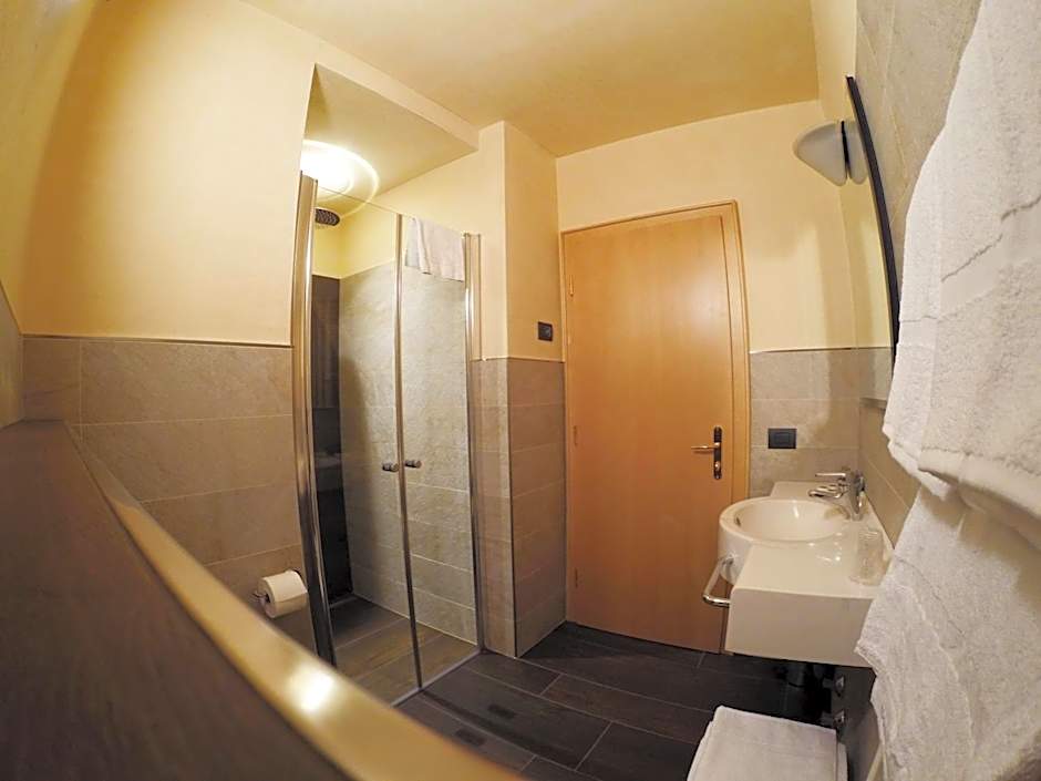 Francesin Active Hotel