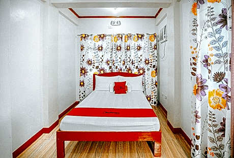 RedDoorz @ S & L Apartelle Daraga Albay
