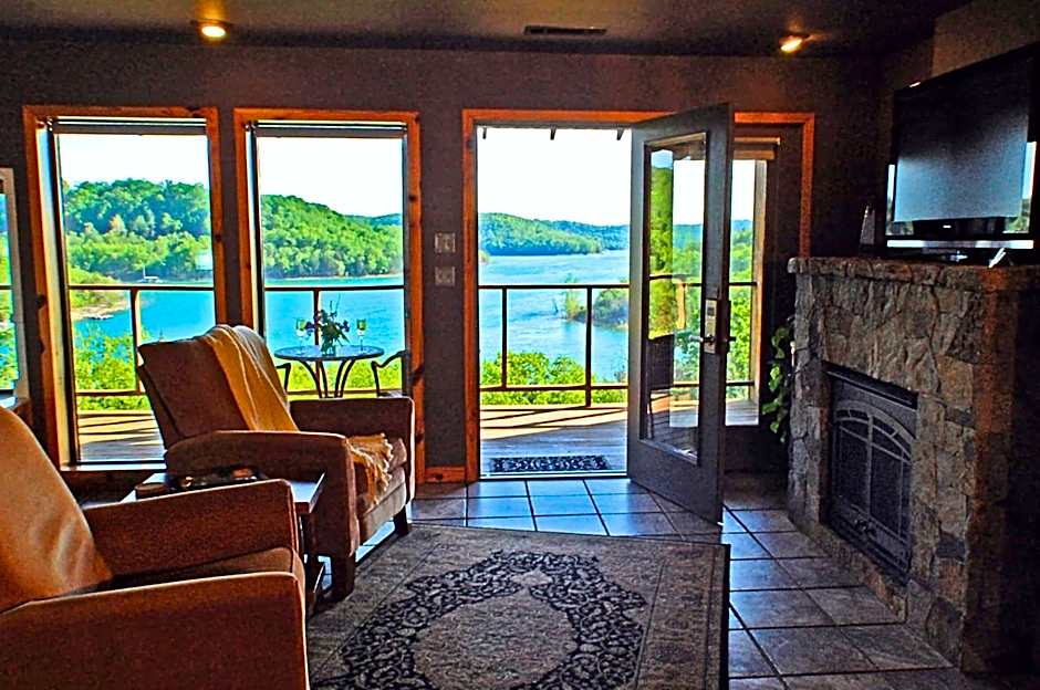 Beaver Lakefront Cabins - Couples Only Getaways